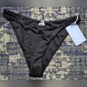 Ricki Rum Bikini Bottom Medium